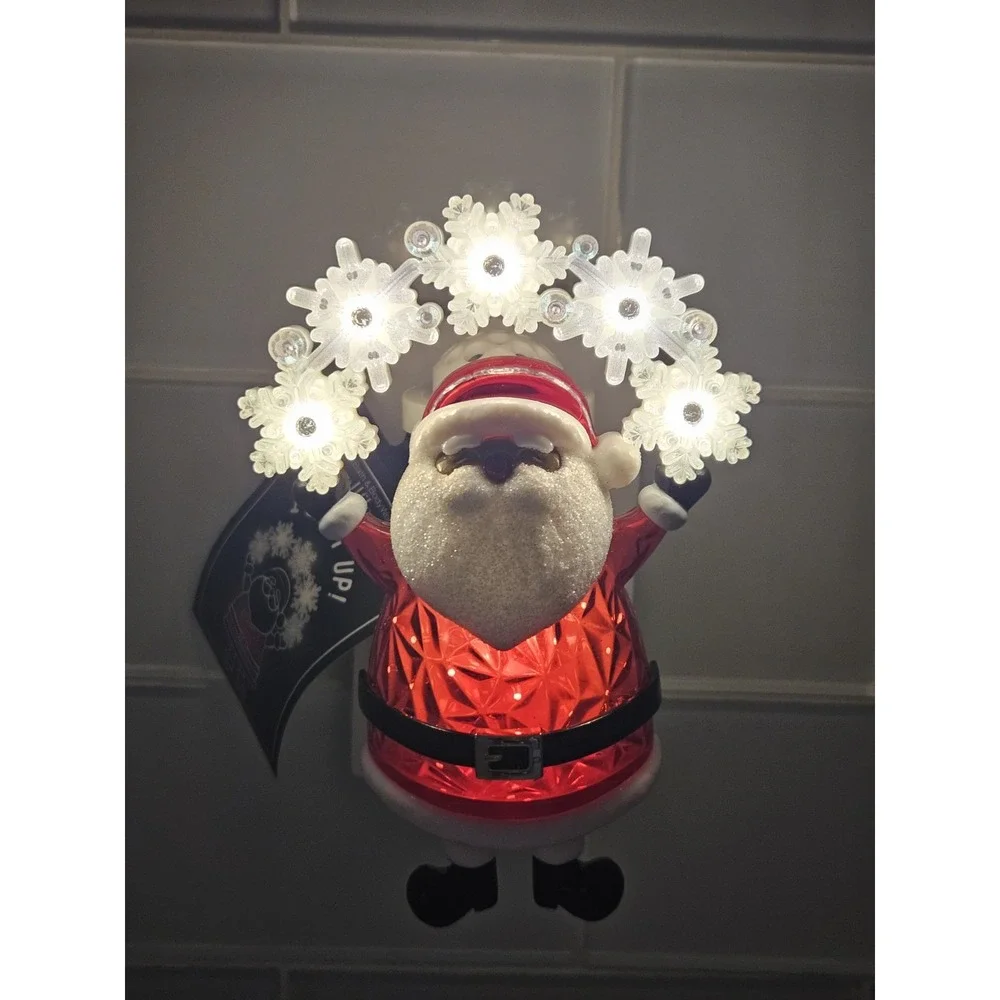 Bath & Body Works Santa Snowflake Arch Light Up Wallflowers Fragrance Plug 2022